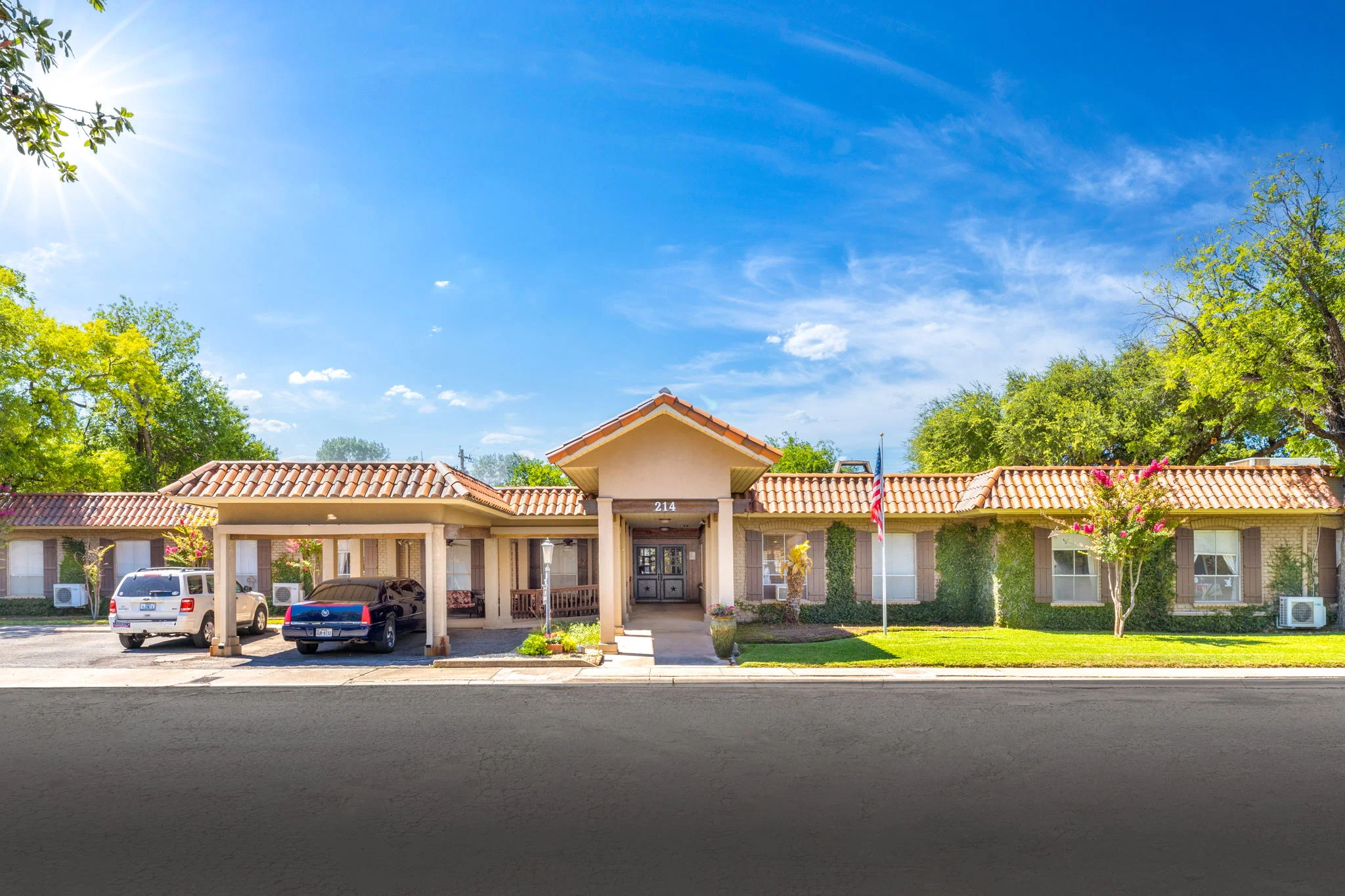 214 MARTIN ASSISTED RESIDENCE