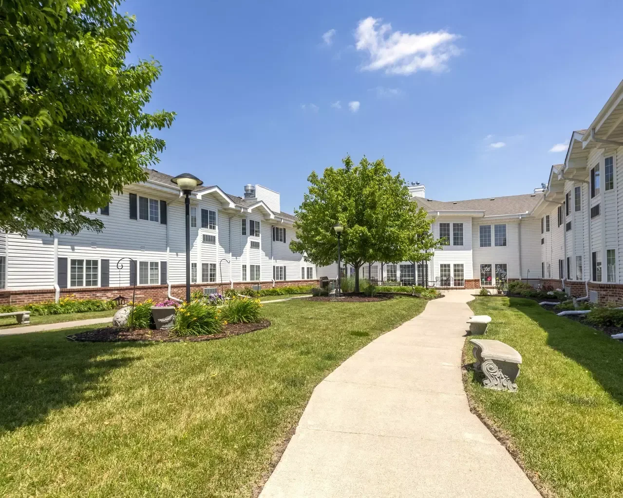 INDEPENDENCE VILLAGE OF AMES