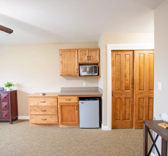 SUNRISE MEADOWS SENIOR LIVING