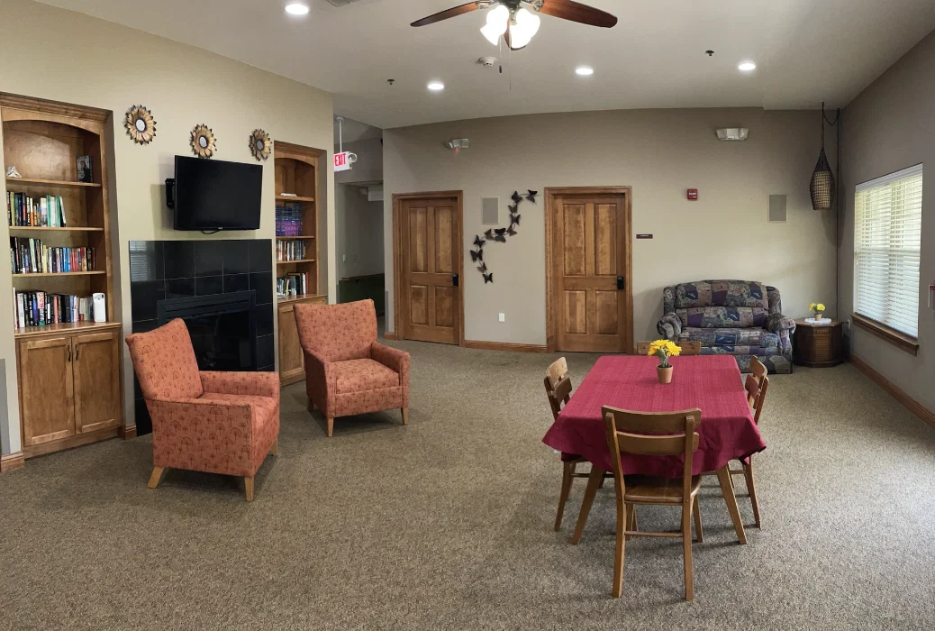 SUNRISE MEADOWS SENIOR LIVING
