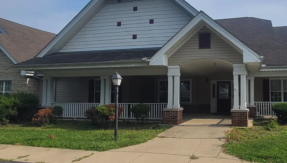 AARON'S GARDEN SENIOR LIVING & MEMORY CARE