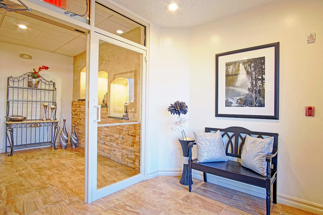 Albuquerque Uptown Assisted Living - Assisted Living photo