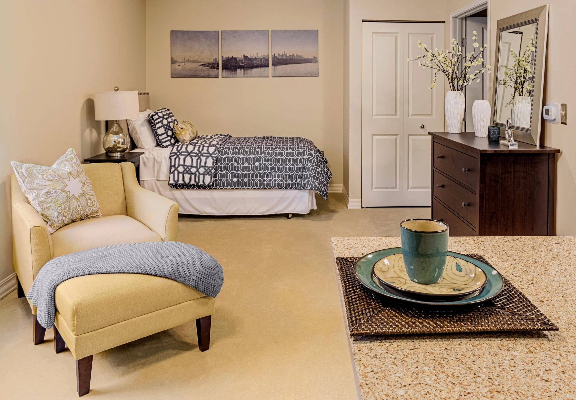 AMERICAN HOUSE GROSSE POINTE AT COTTAGE