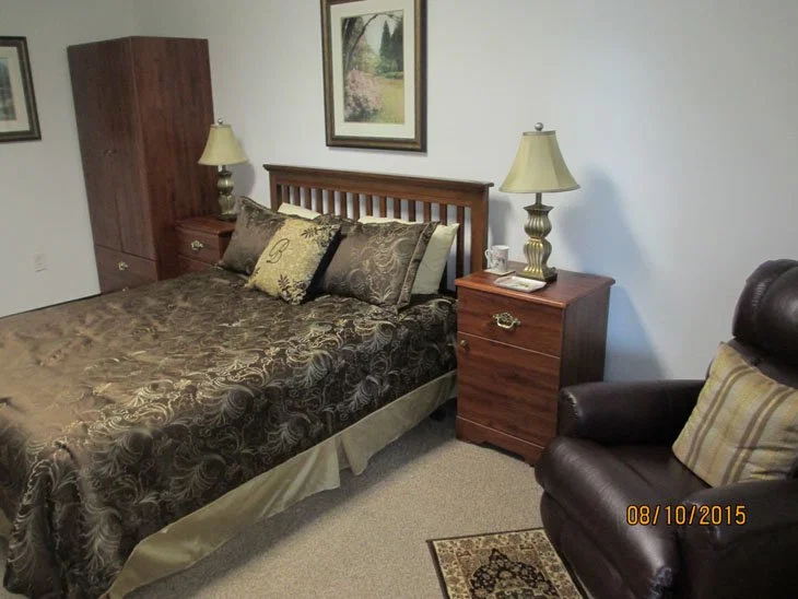 ANDERSON OAKS ASSISTED LIVING