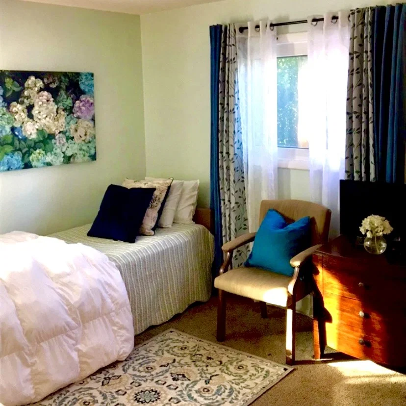 APPLE BLOSSOMS ASSISTED LIVING