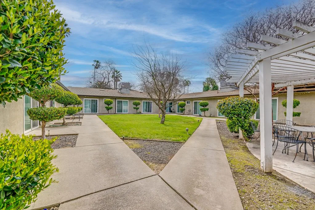 APPLE RIDGE ASSISTED LIVING