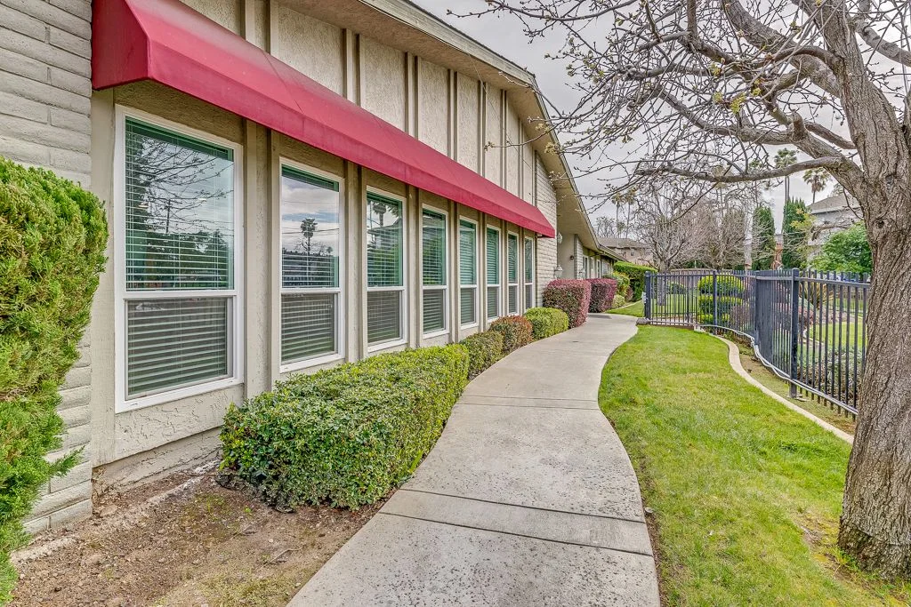 APPLE RIDGE ASSISTED LIVING