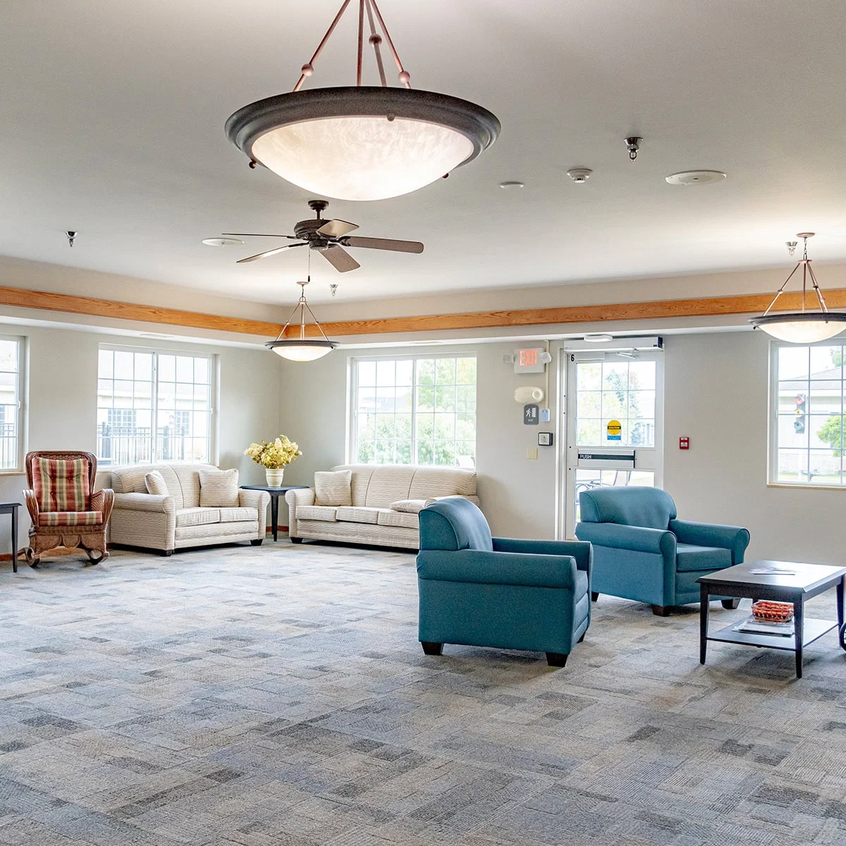 APPLE VALLEY PLACE CLEAR LAKE