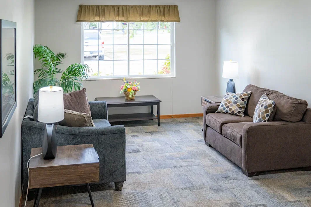 APPLE VALLEY PLACE CLEAR LAKE