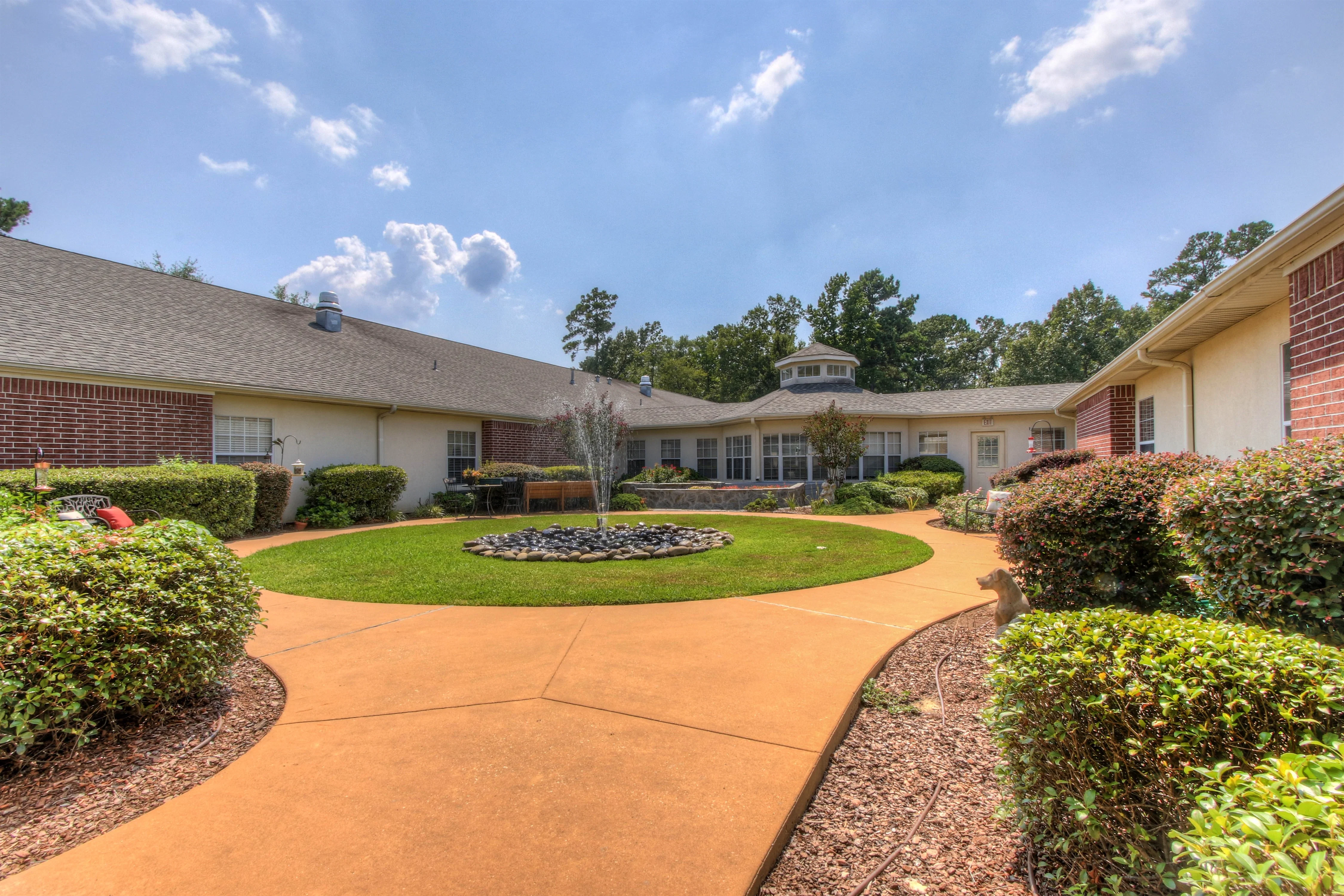 ARABELLA OF KILGORE SENIOR LIVING