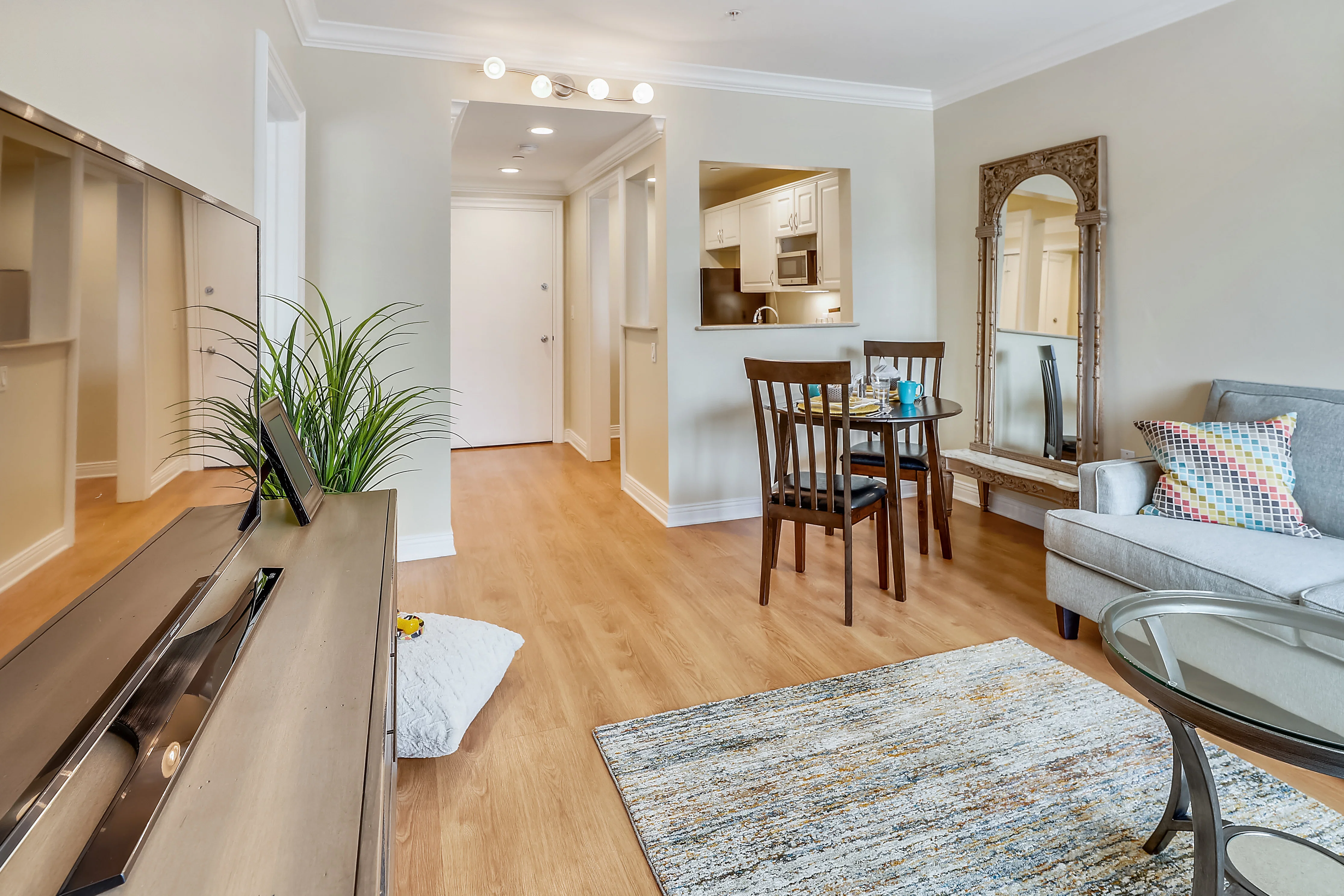 ARARAT GARDENS