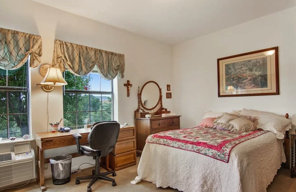 ARBOR HOUSE LLANO