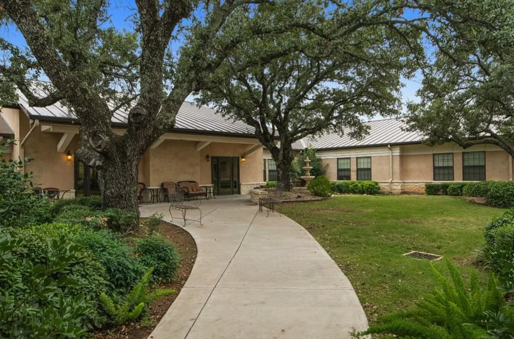 ARBOR HOUSE LLANO