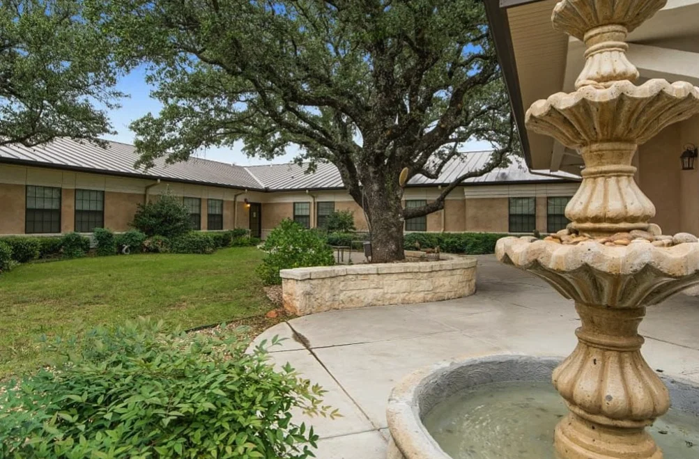 ARBOR HOUSE LLANO