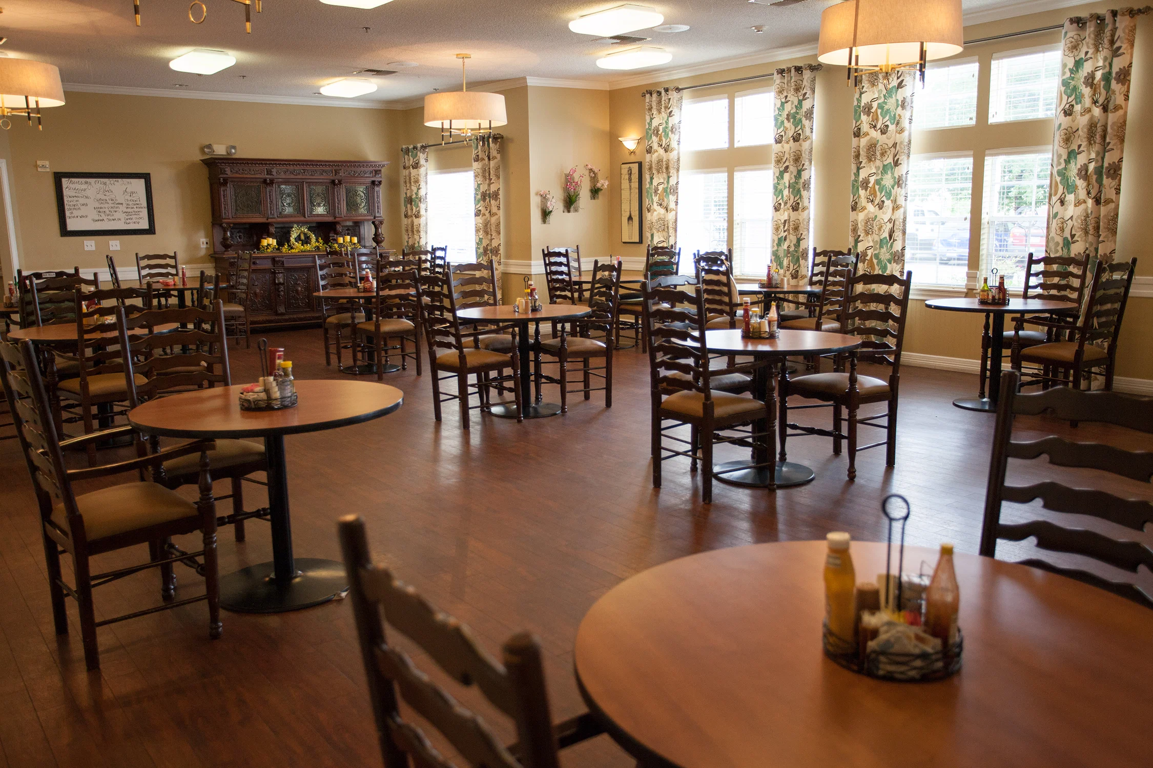 ARGENT COURT BASTROP