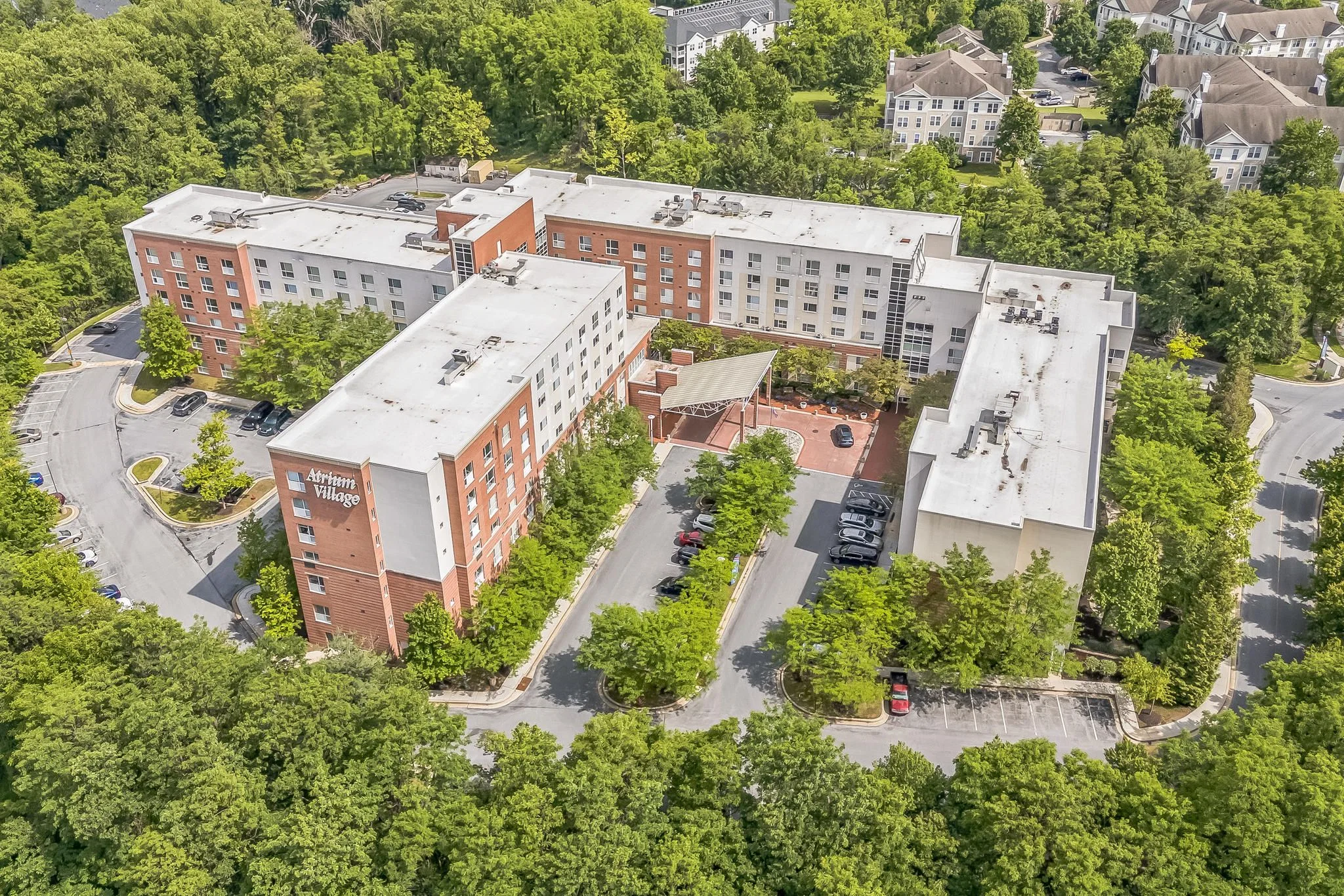 ATRIUM VILLAGE