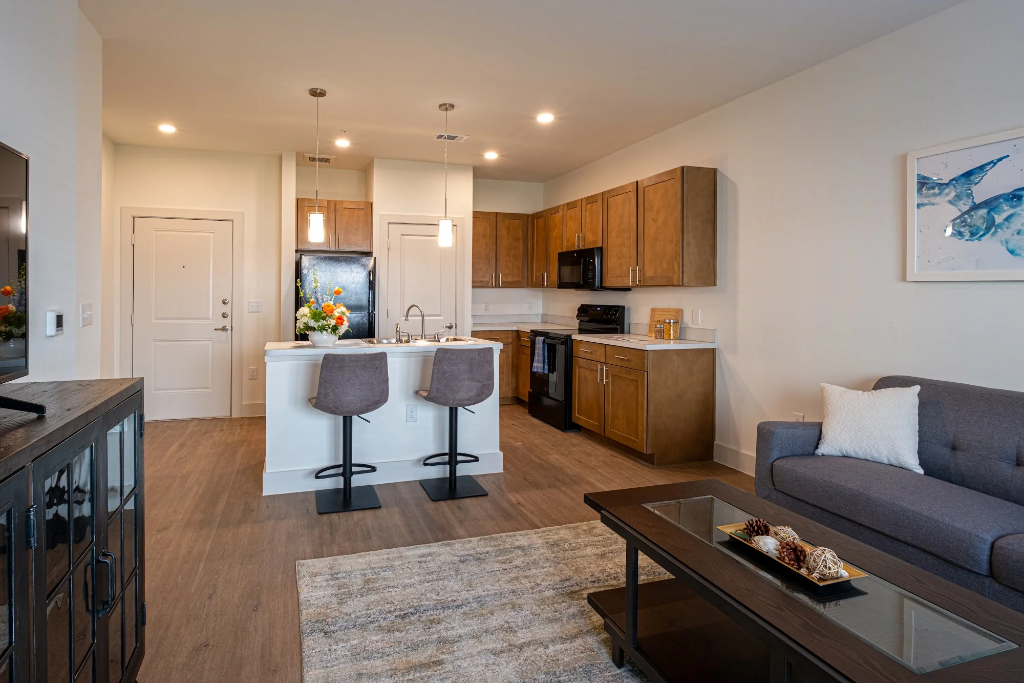 Avanti Legacy Rosewood Apartments