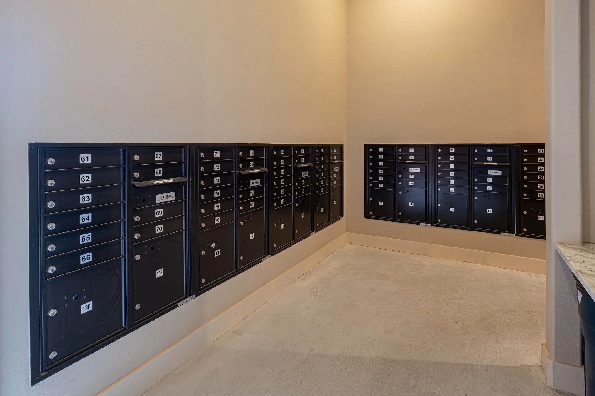 Avanti Legacy Rosewood Apartments