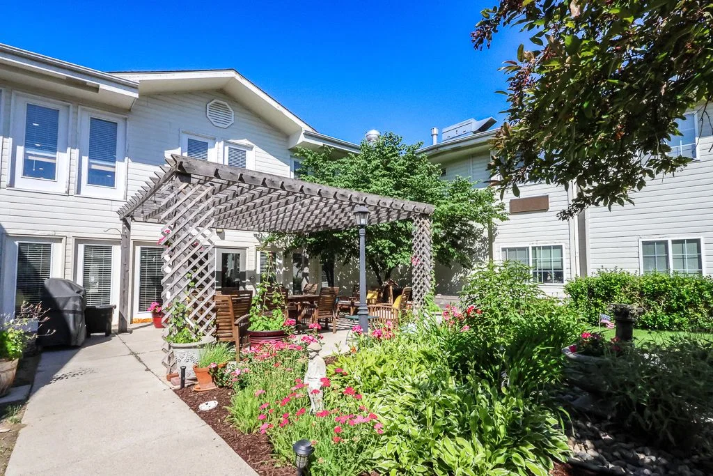 BAILEY POINTE ASSISTED LIVING AT MIRACLE HILLS