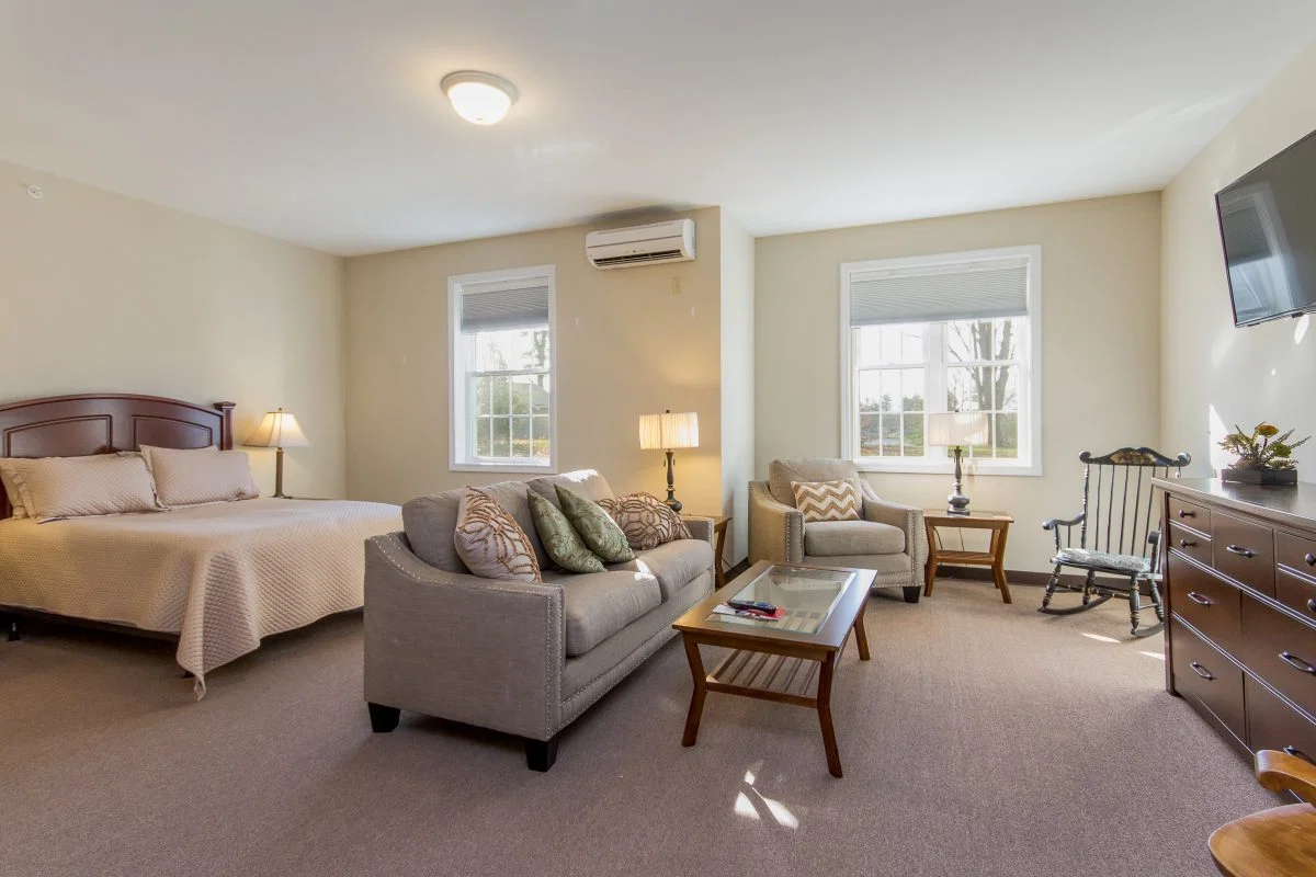 BEAVER LAKE LODGE ASSISTED LIVING