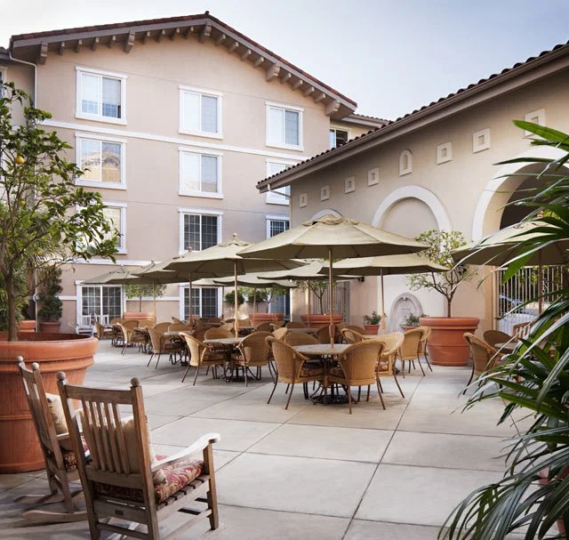 BELMONT VILLAGE HOLLYWOOD HEIGHTS
