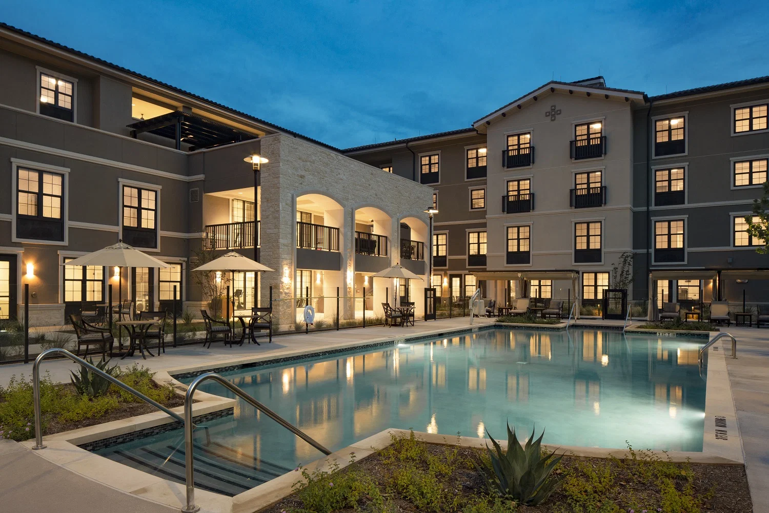 BELMONT VILLAGE LAKEWAY