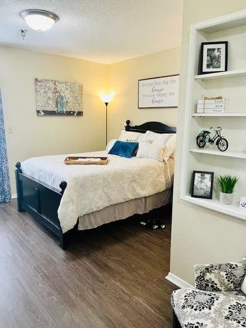 Bluebonnet Court