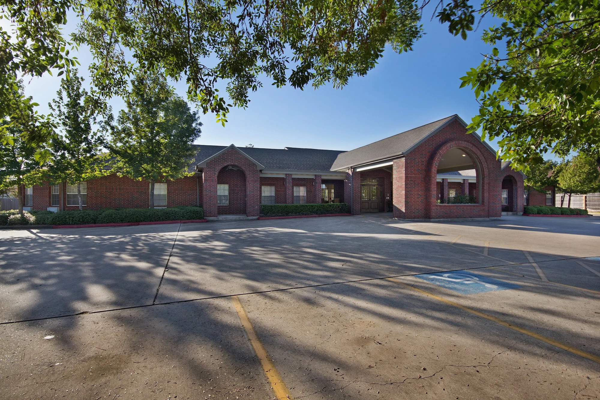 Braeswood Estates Senior Living