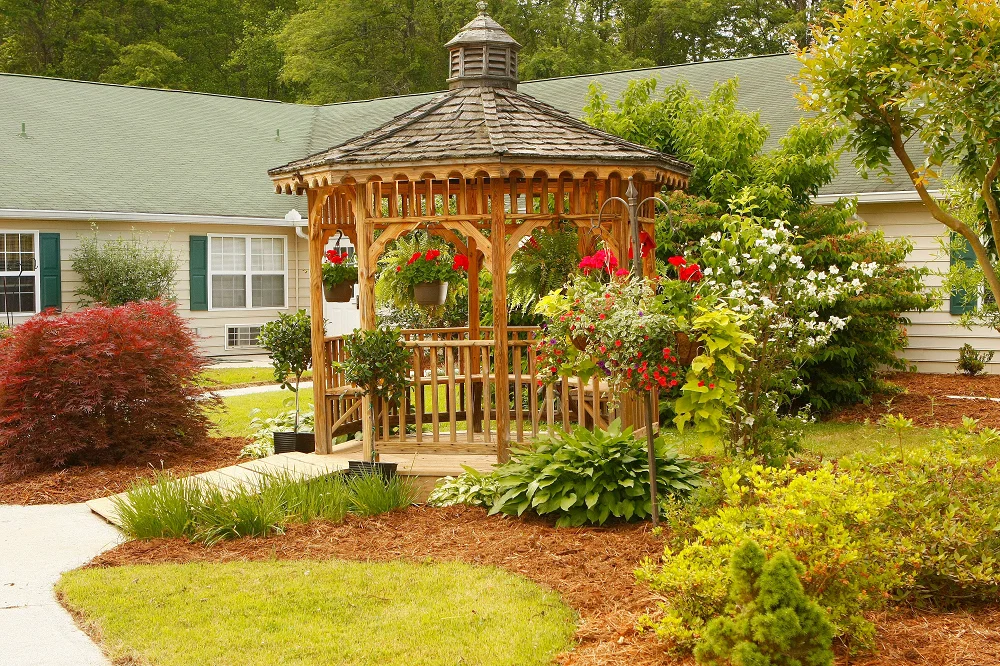 BRASSTOWN MANOR