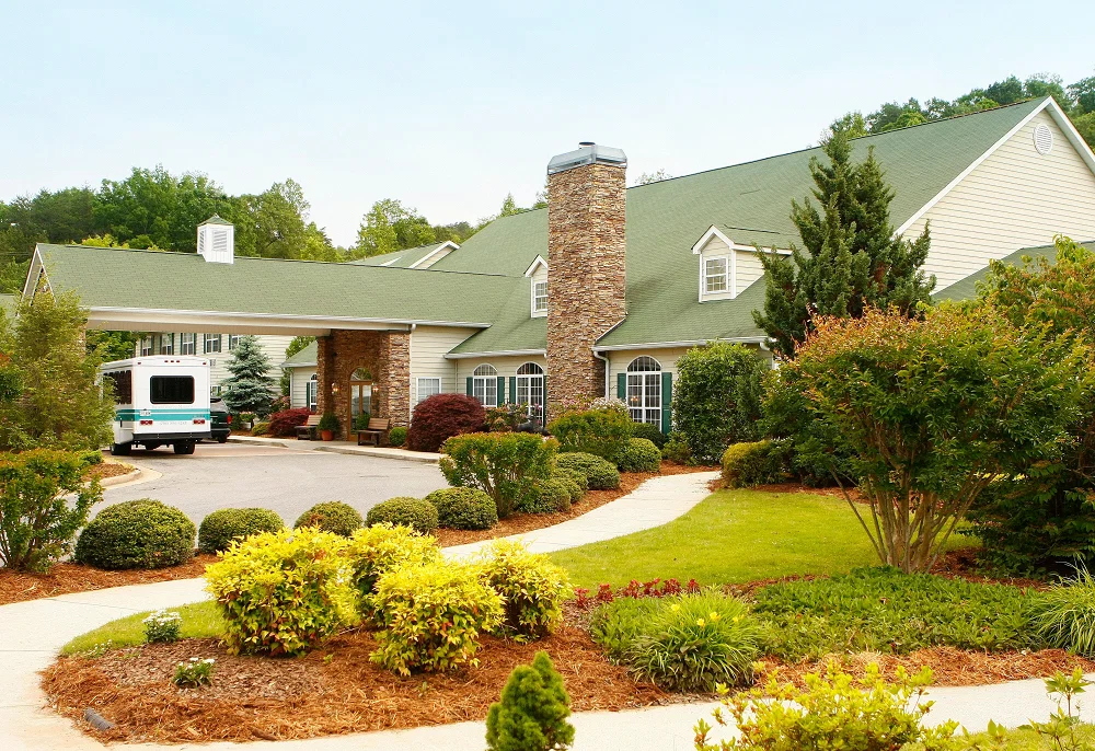 BRASSTOWN MANOR