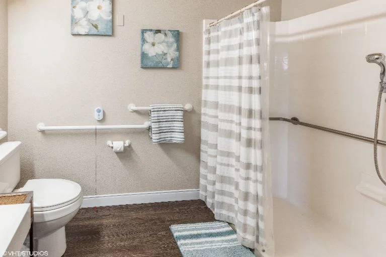 BRENTWOOD GROVE SENIOR LIVING