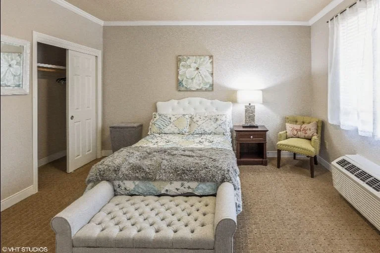 BRENTWOOD GROVE SENIOR LIVING