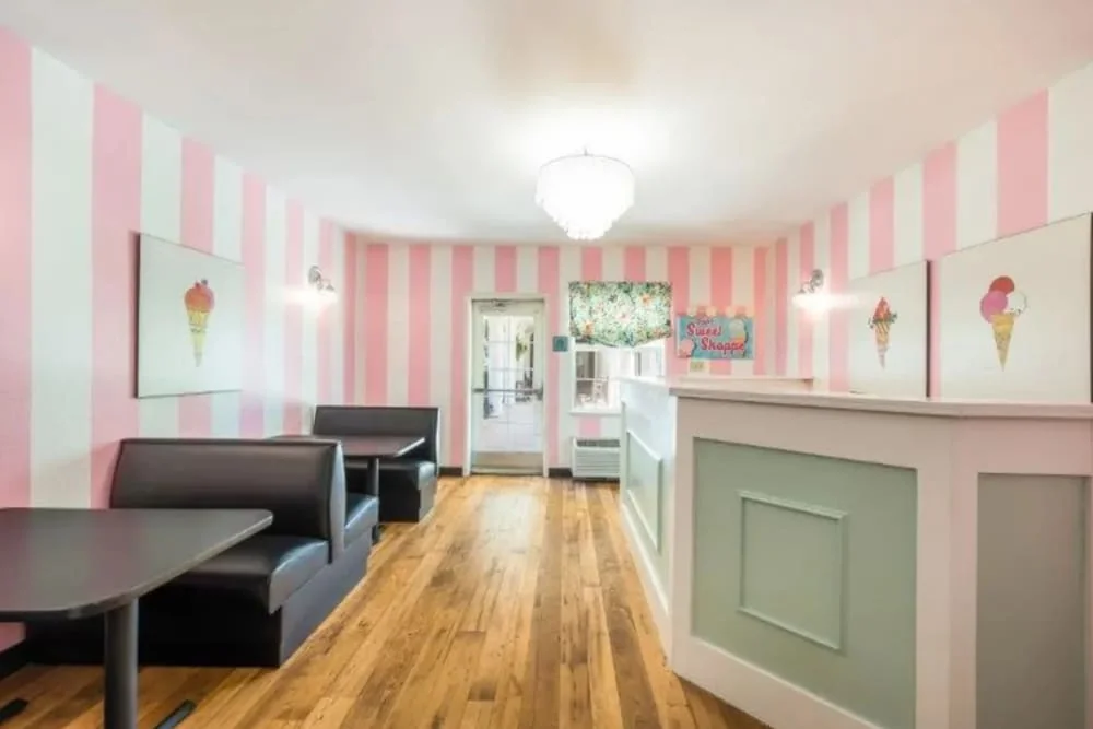 Briar Glen Alzheimer's Special Care Center