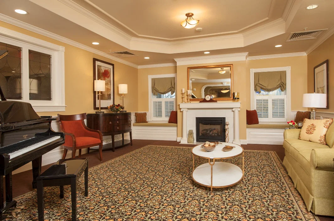 BRIGHTVIEW ON NEW CANAAN