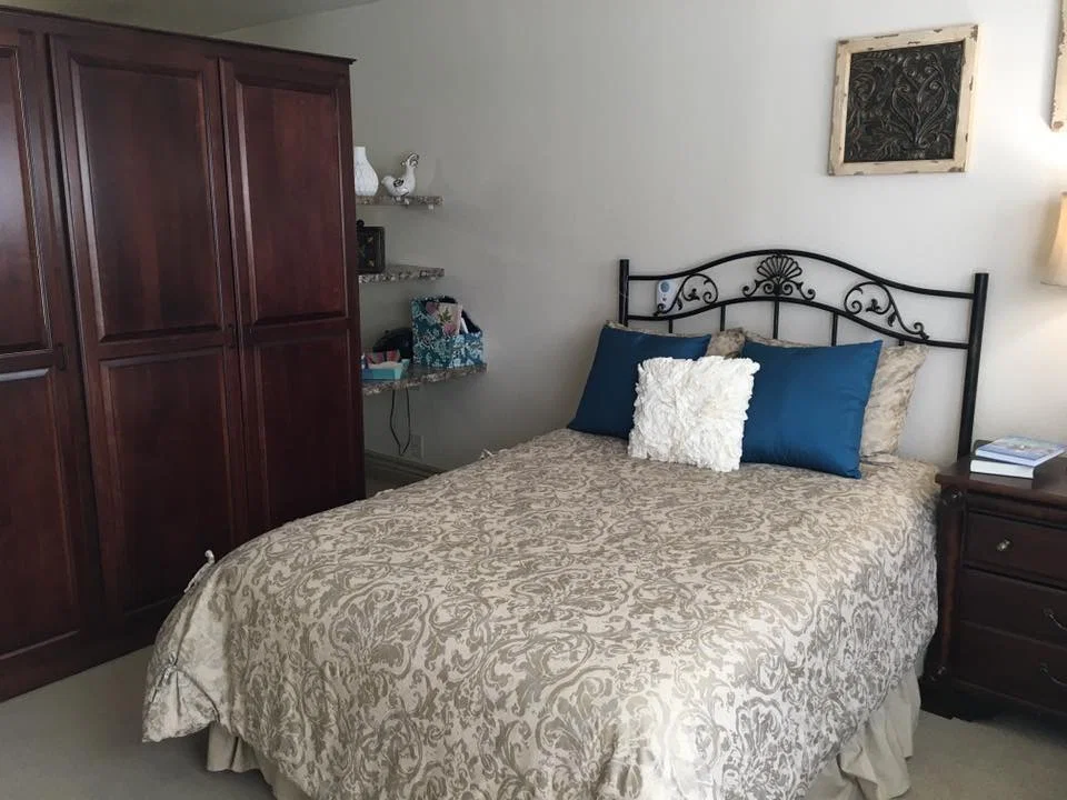 BROADMOOR COURT ASSISTED LIVING