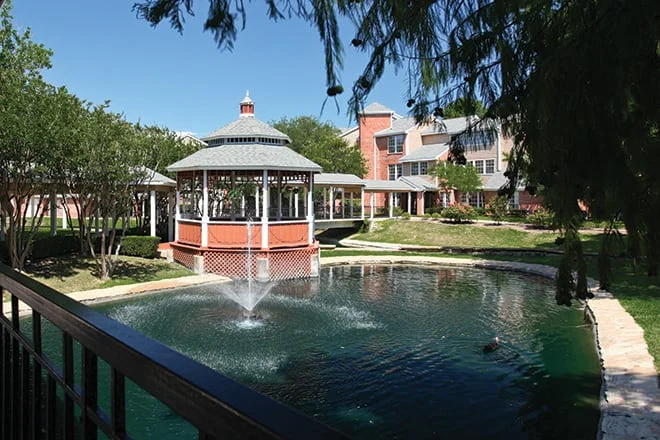 BROOKDALE CLUB HILL