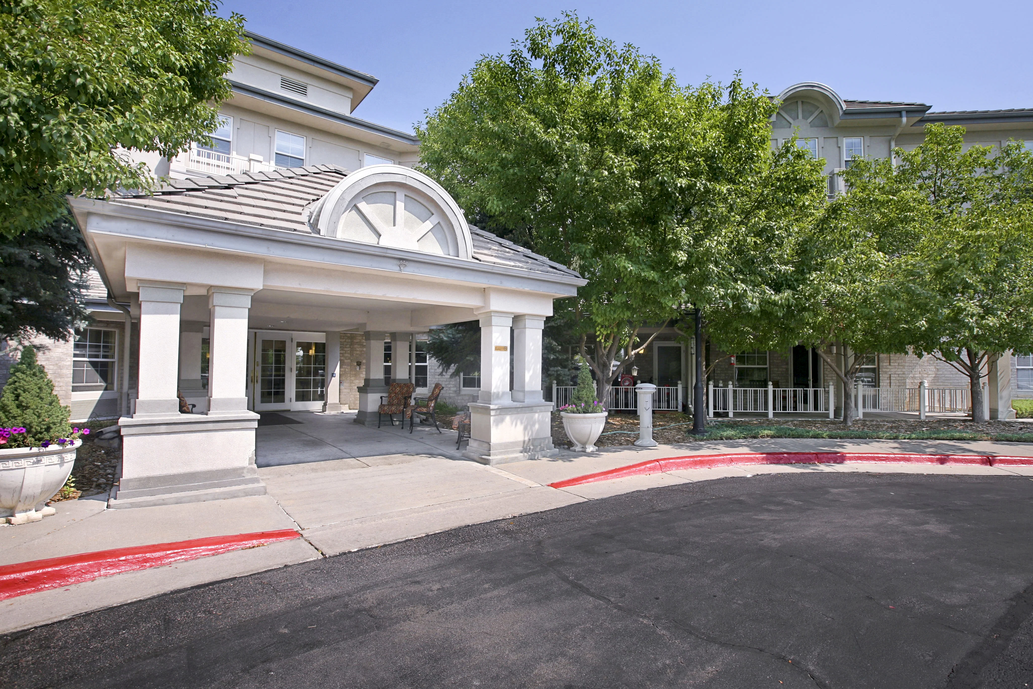 BELLEVIEW SUITES AT DTC