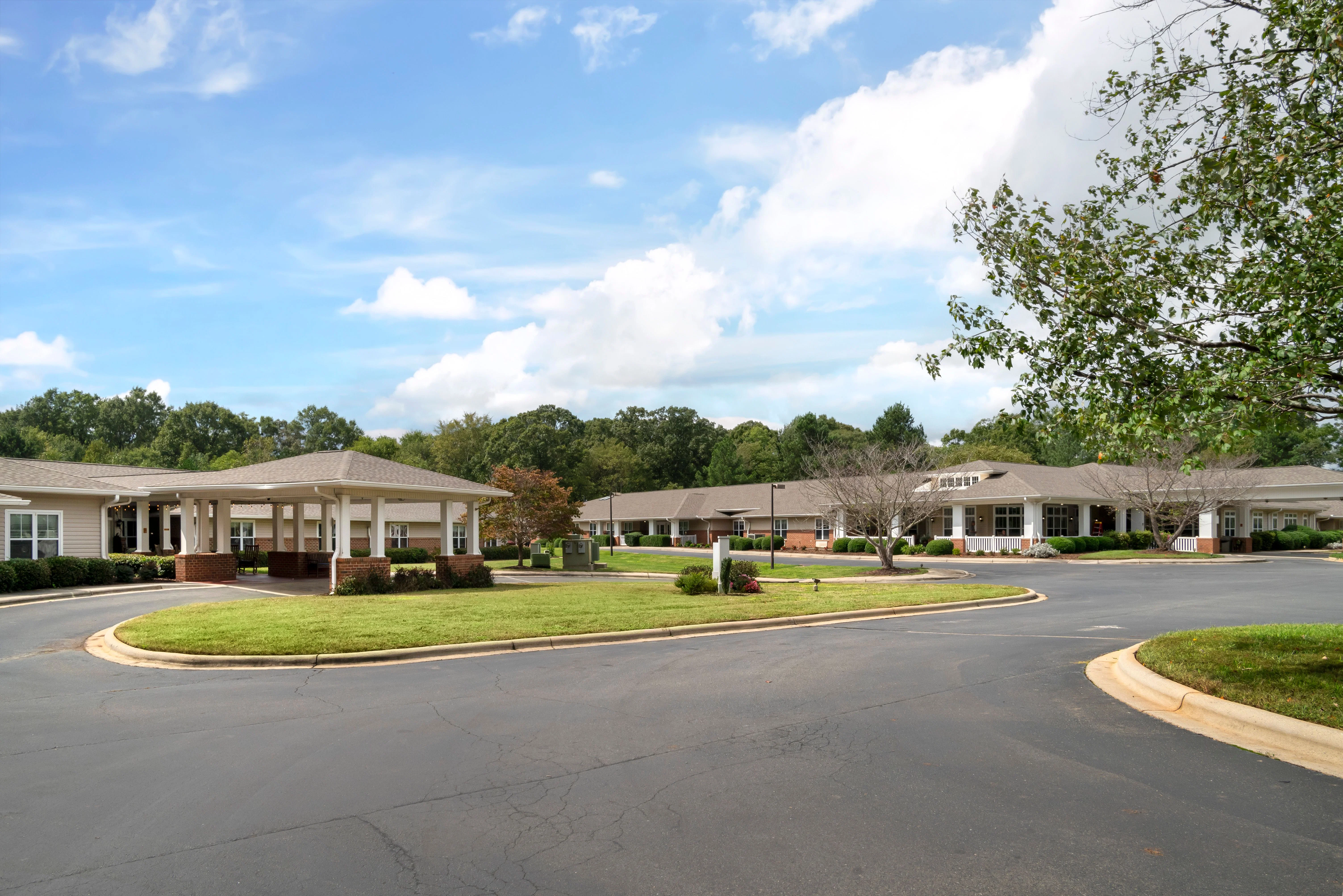 Brookdale Monroe Square - Assisted Living photo