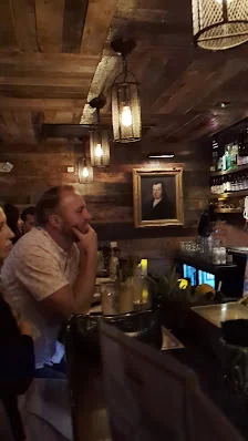 CAPTAIN CORNER