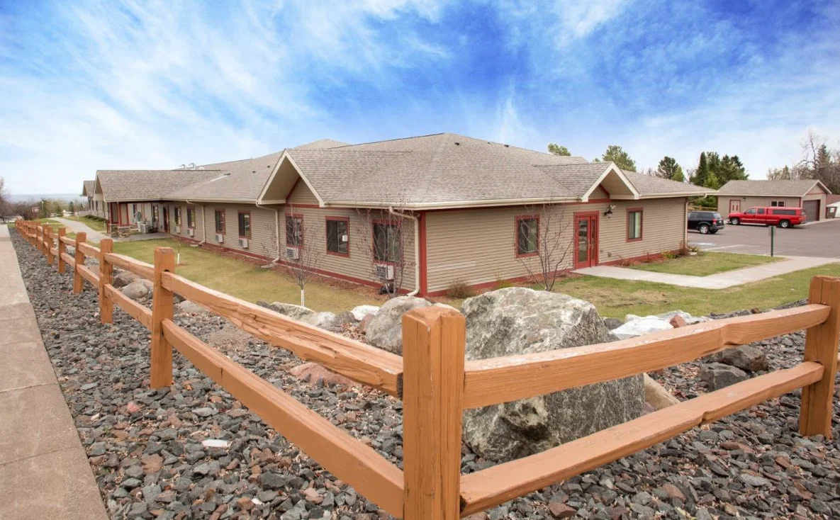 CAREFREE LIVING, SILVER BAY