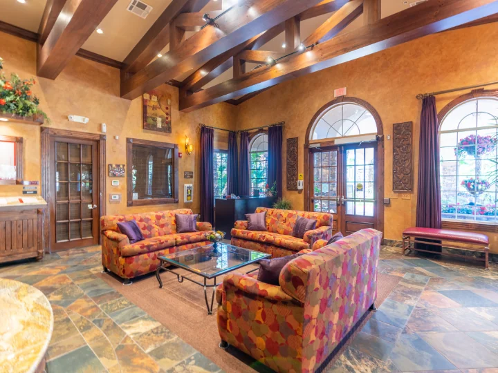 Carefree Senior Living at The Willows