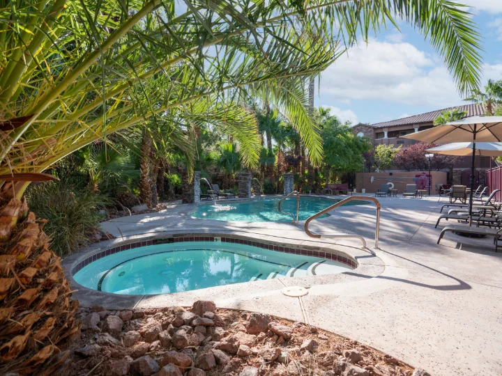 Carefree Senior Living at The Willows