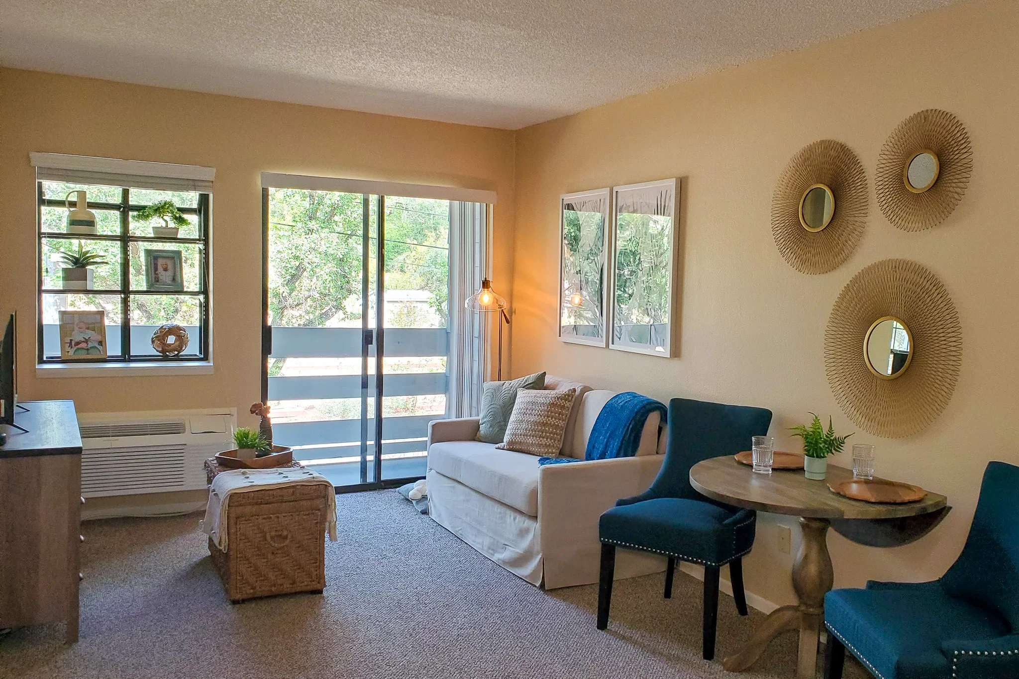CARLTON SENIOR LIVING PLEASANT HILL – MARTINEZ