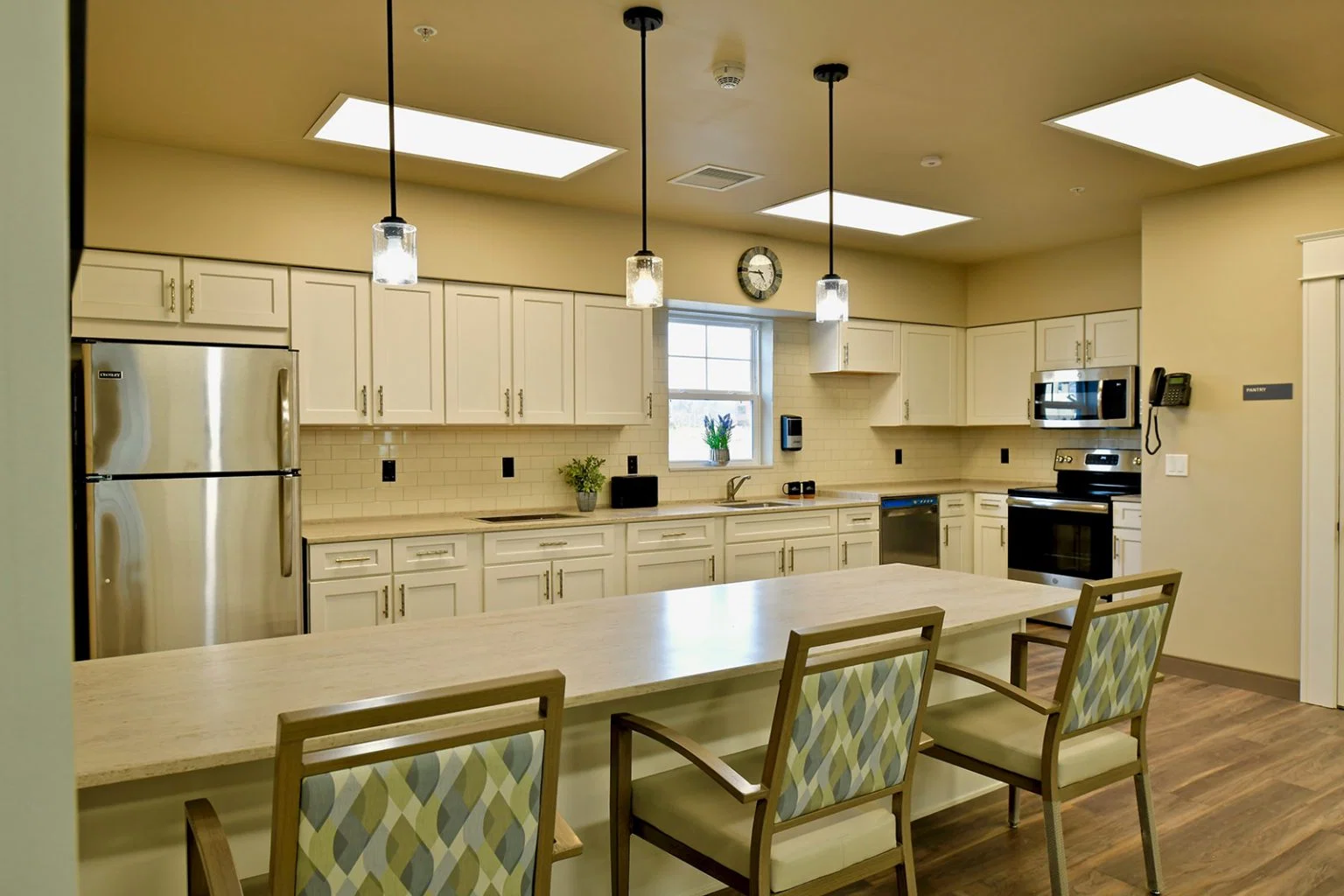 CASCADE TRAILS SENIOR LIVING