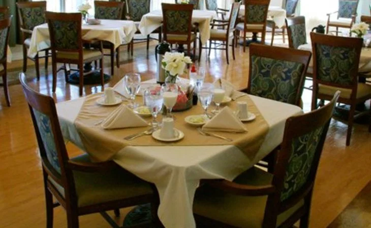 CEDAR CREEK LODGE BOUTIQUE SENIOR LIVING