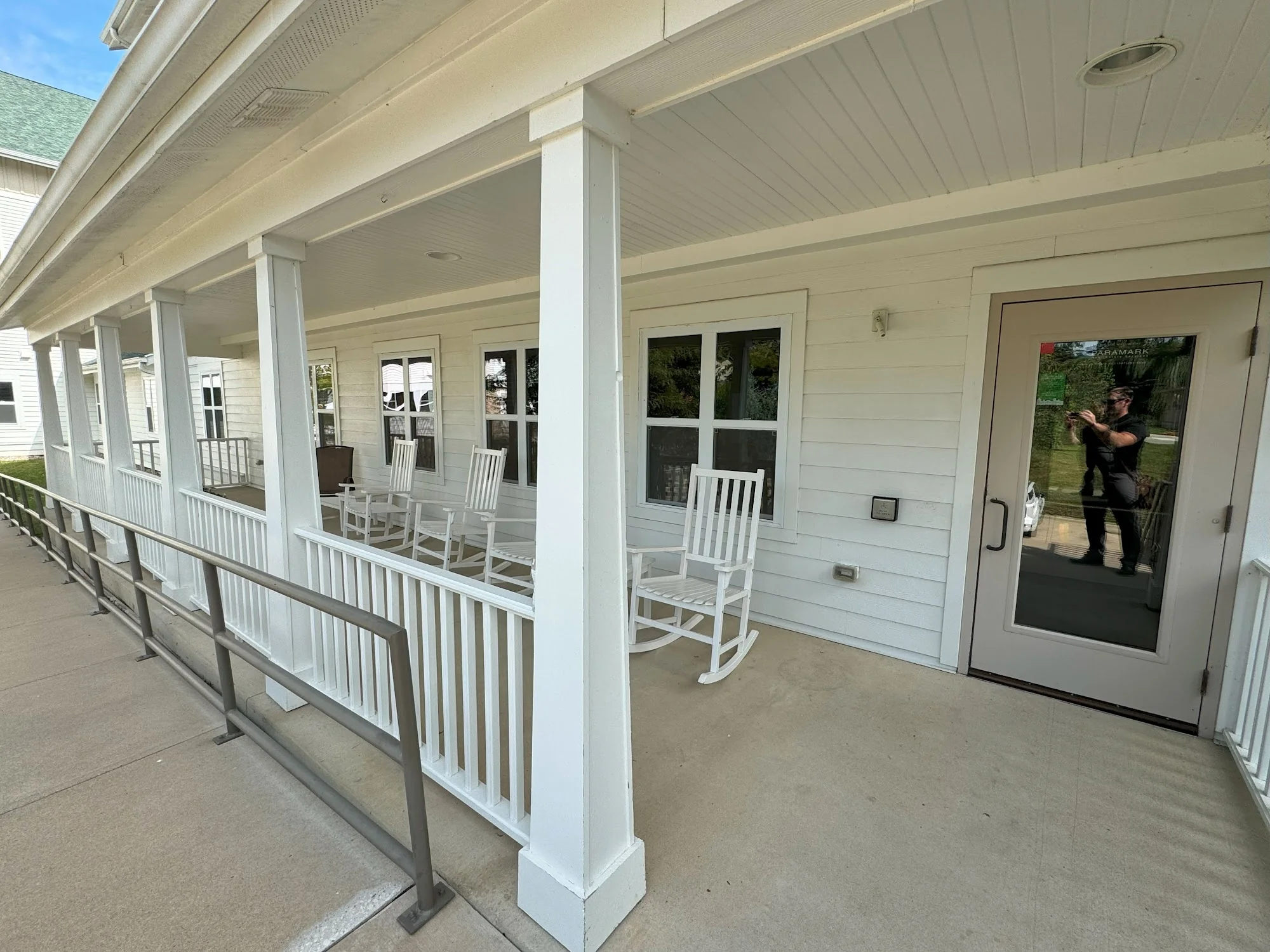 Cedar Crest Apartments