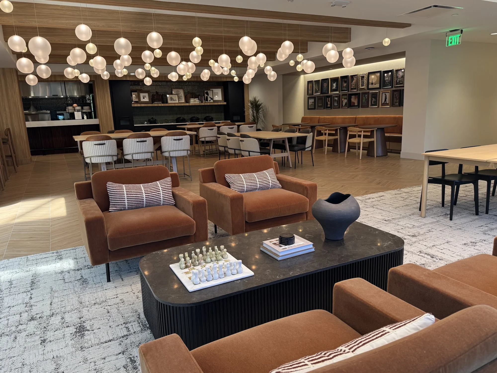 Cedarhurst - Home Office
