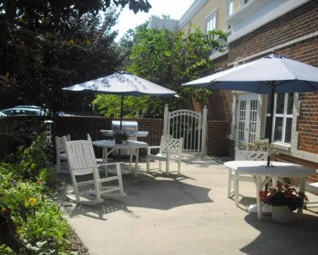 CHARTER SENIOR LIVING OF FOX HOLLOW