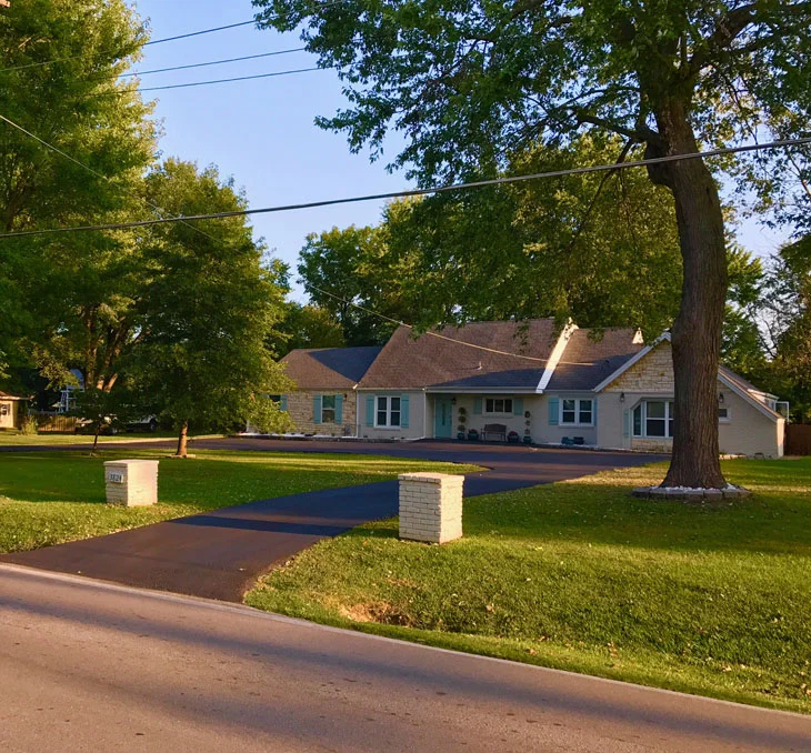 CLOSE TO PARADISE SENIOR CARE