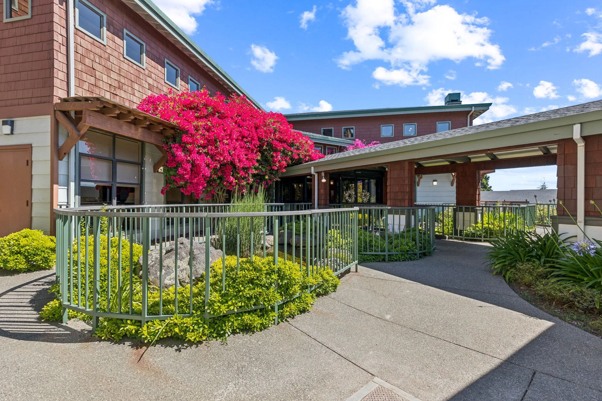 COGIR OF VALLEJO HILLS SENIOR LIVING
